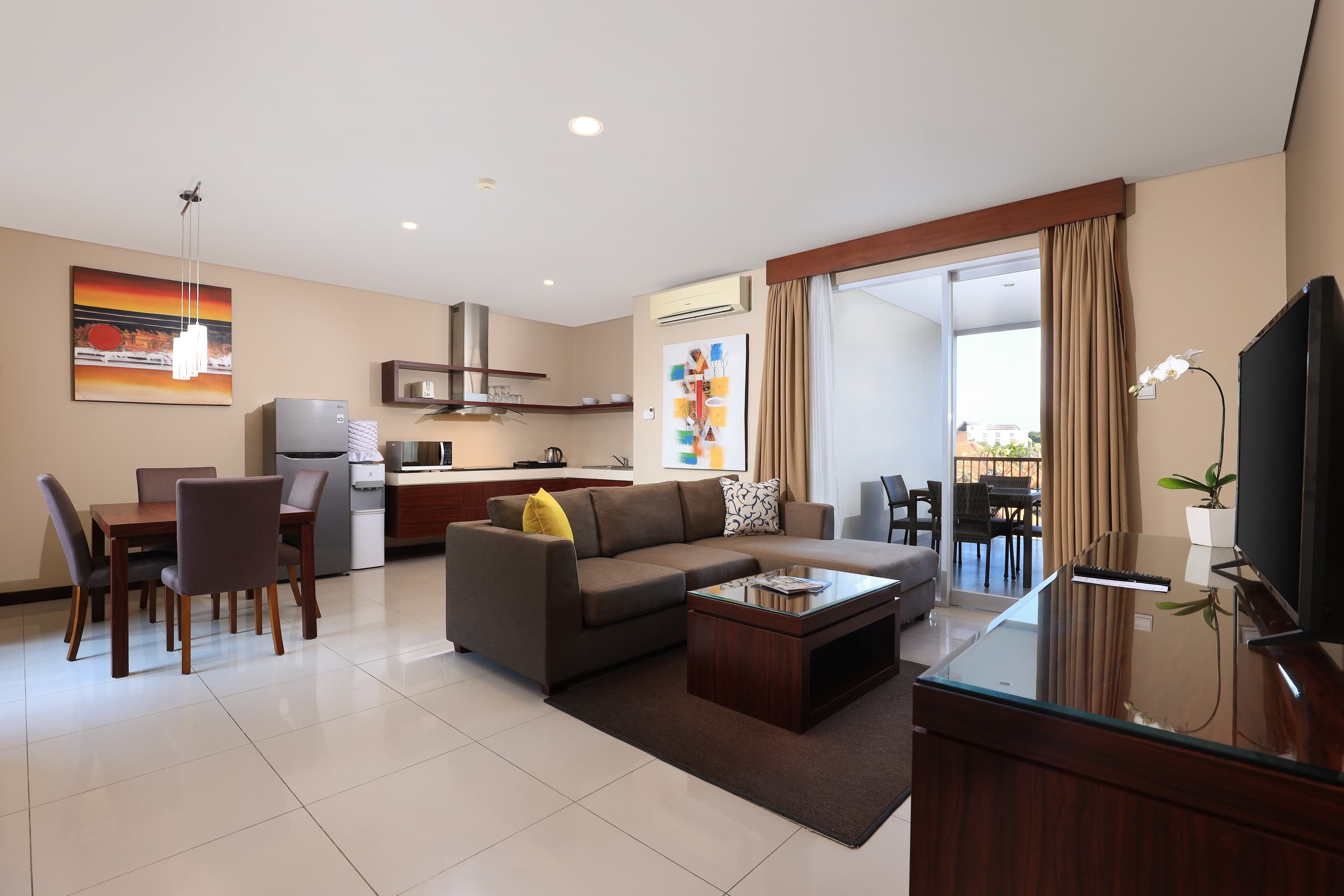 Apartment Suite - Living Room